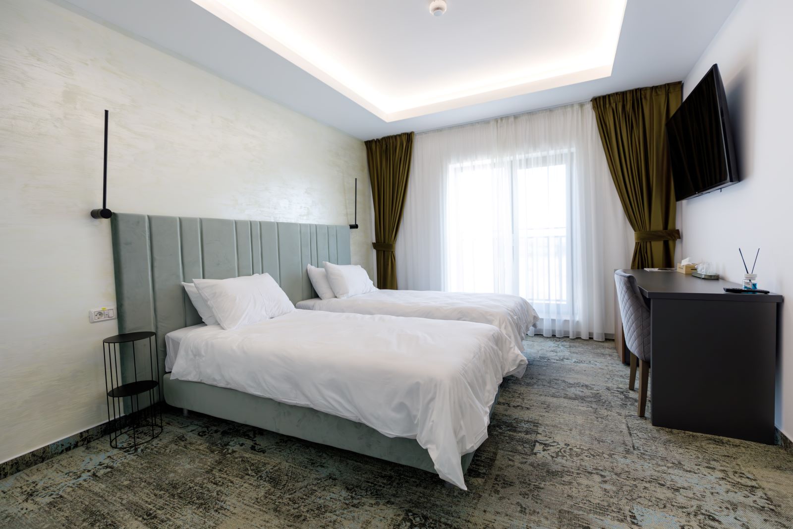 Camere - 85